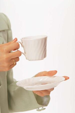 法人向けパソコンレンタルの最新2025年ガイド：コスト削減と効率化を実現する最適選び